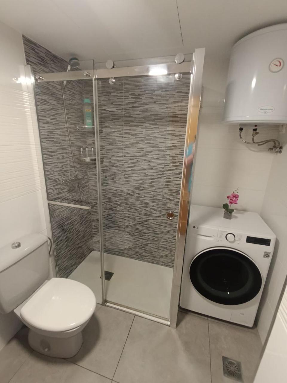 Apartment To Rent In Costa Blanca Torrevieja Kültér fotó