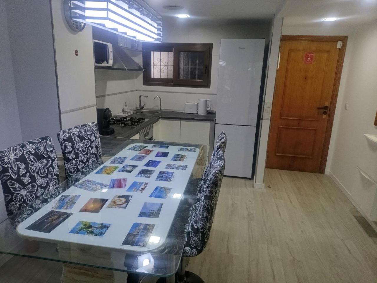 Apartment To Rent In Costa Blanca Torrevieja Kültér fotó