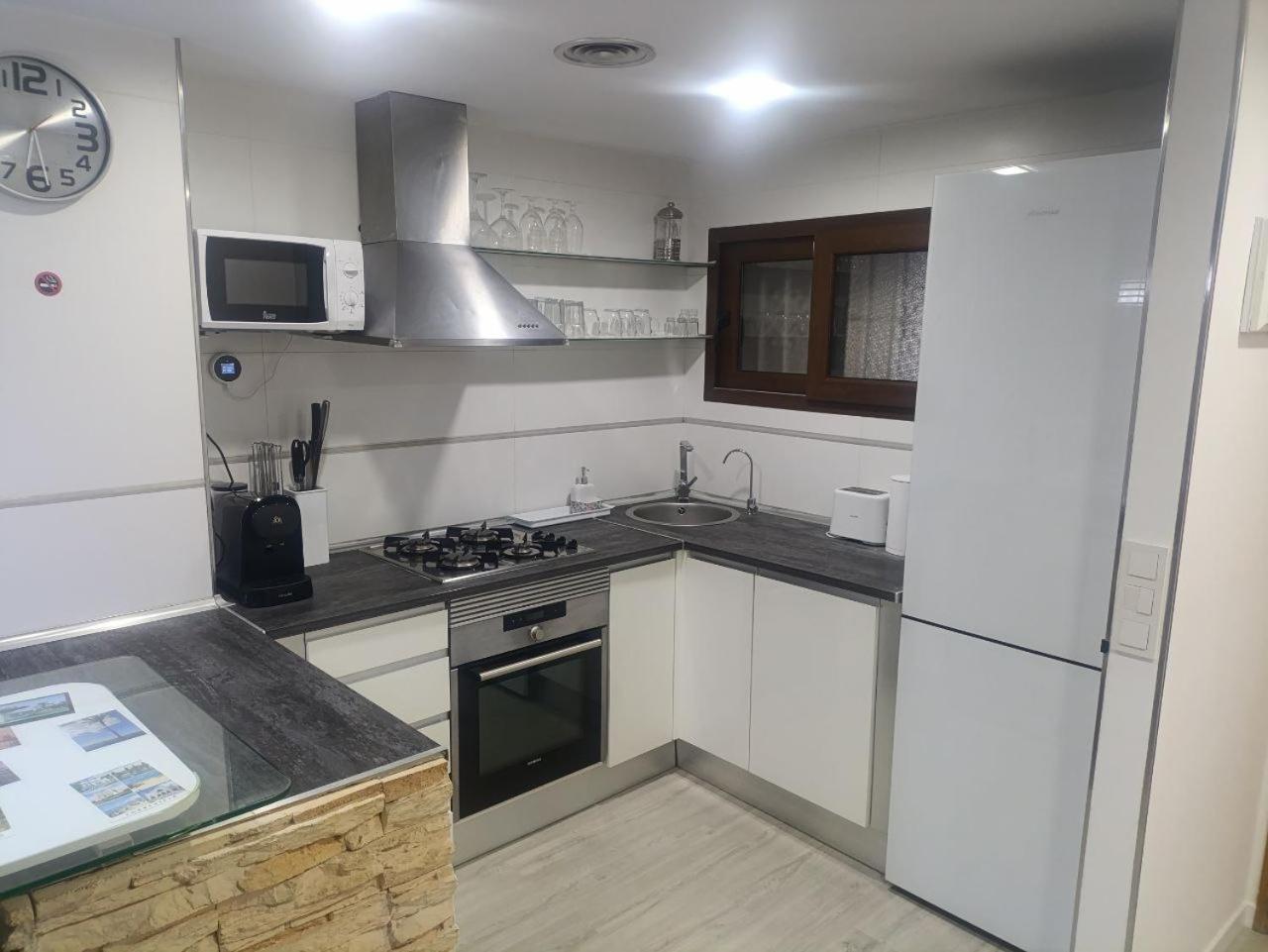 Apartment To Rent In Costa Blanca Torrevieja Kültér fotó