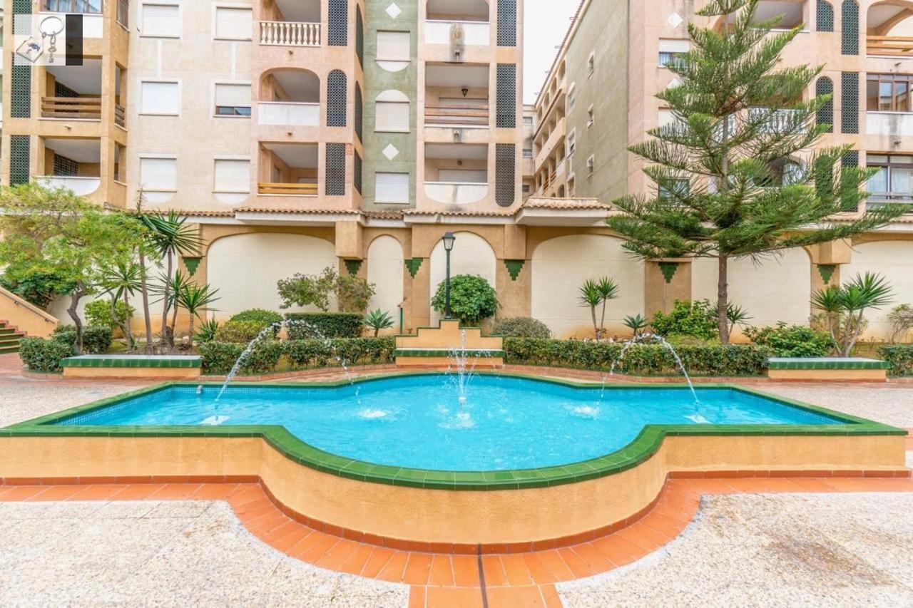 Apartment To Rent In Costa Blanca Torrevieja Kültér fotó